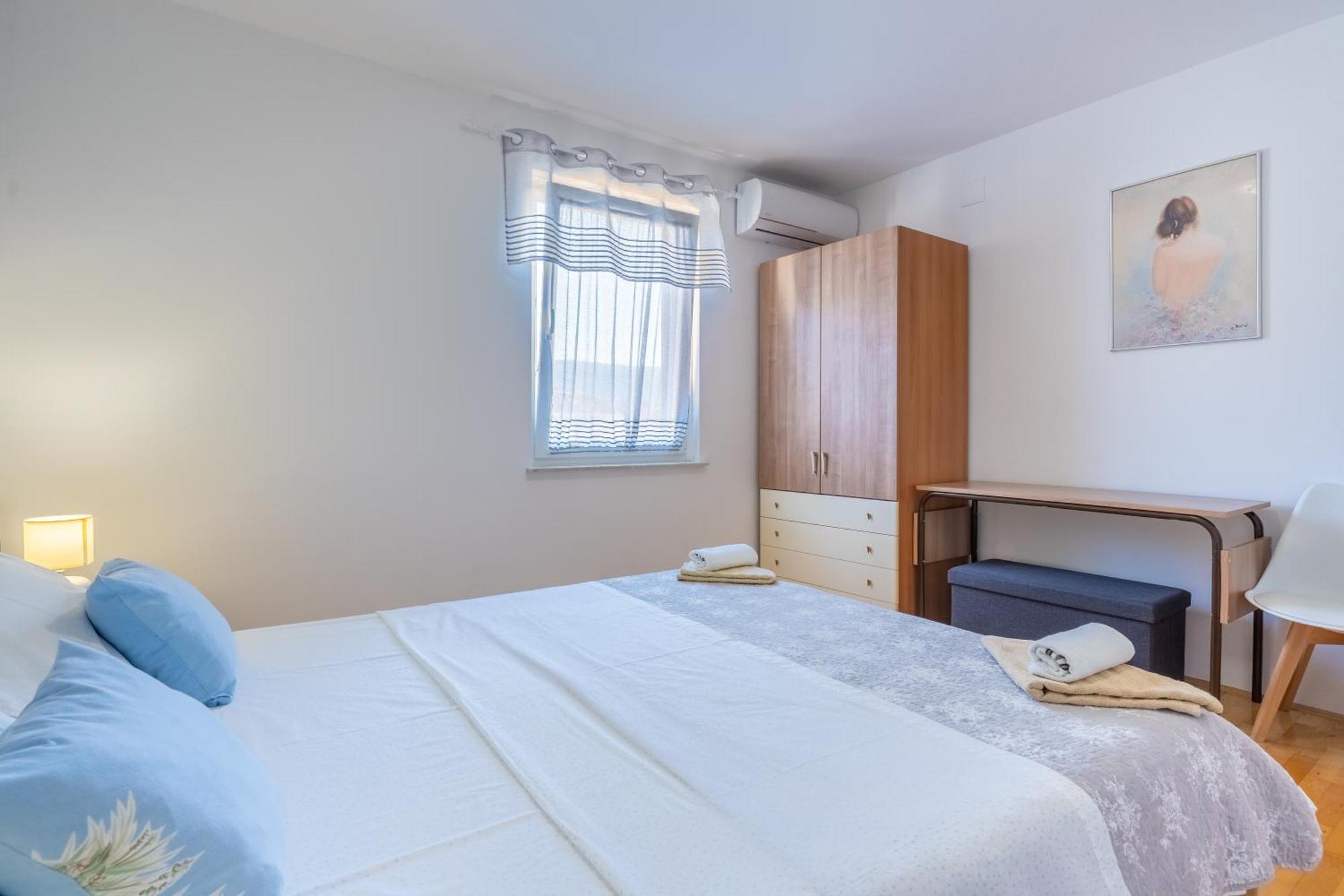 Apartment Kristian Cres Dış mekan fotoğraf