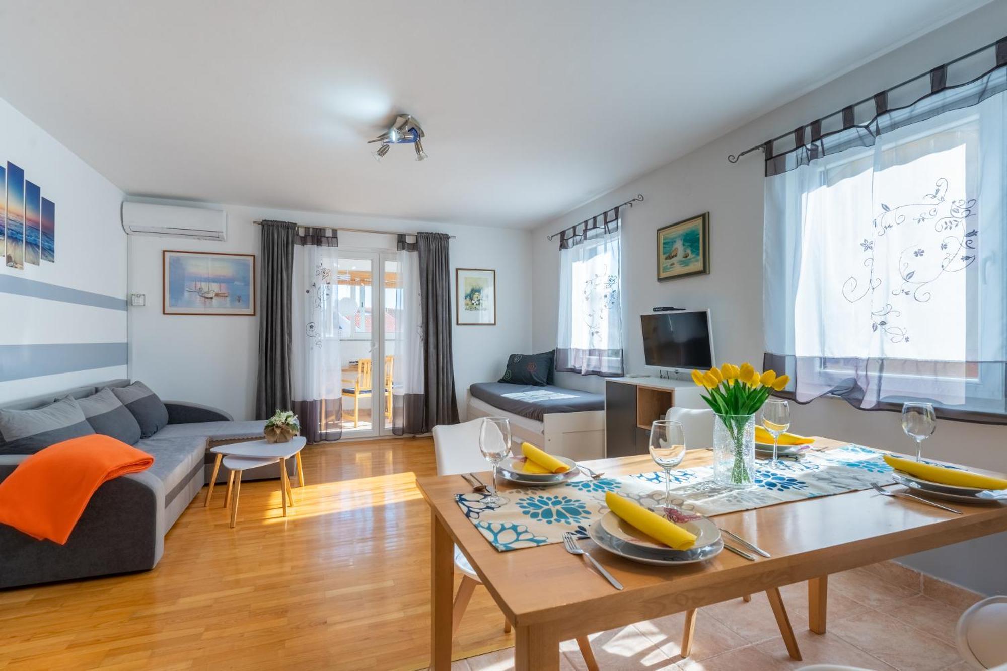 Apartment Kristian Cres Dış mekan fotoğraf